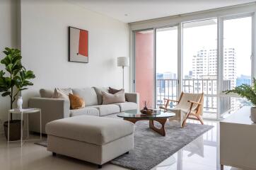 2 bed Condo in Fullerton Sukhumvit Khlongtoei Sub District C016734