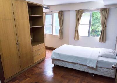 3 bed Condo in The Peony Chong Nonsi Sub District C016733