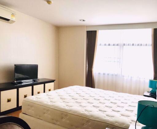 1 bed Condo in Pearl Residences Sukhumvit 24 Khlongtan Sub District C016724