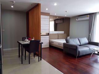 Studio bed Condo in L3AVENUE Khlong Tan Nuea Sub District C016721