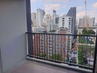 3 bed Condo in 15 Sukhumvit Residences Khlong Toei Nuea Sub District C016707