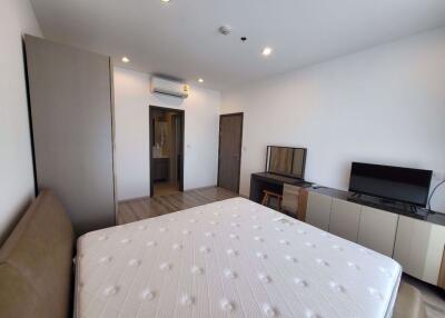 2 bed Condo in IDEO Mobi Sukhumvit 66 Bang Na Sub District C016697