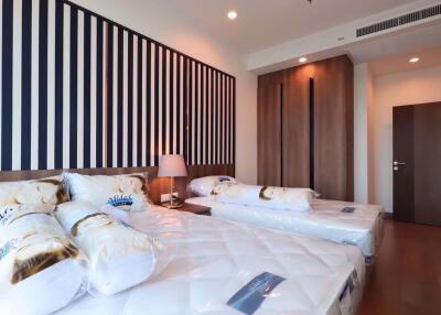 1 bed Condo in Supalai Elite Surawong Si Phraya Sub District C016693