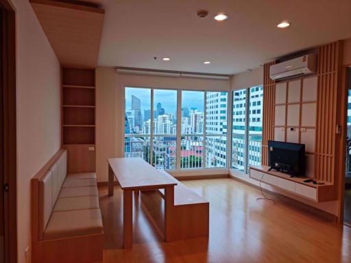 3 bed Condo in CitiSmart Sukhumvit 18 Khlongtoei Sub District C016675