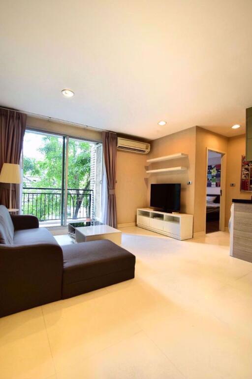 1 bed Condo in The Crest Sukhumvit 24 Khlongtan Sub District C016671