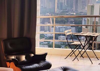 1 bed Condo in The Rajdamri Lumphini Sub District C016666