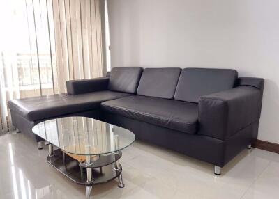 2 bed Condo in Silom City Resort Bang Rak District C016661