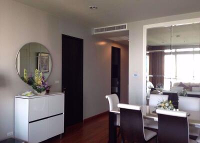 2 bed Condo in The Address Chidlom Lumphini Sub District C016647