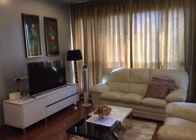 2 bed Condo in The Address Chidlom Lumphini Sub District C016647