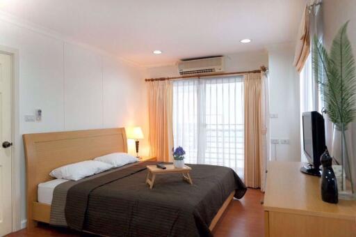 2 bed Condo in Lumpini Suite Sukhumvit 41 Khlong Tan Nuea Sub District C016643