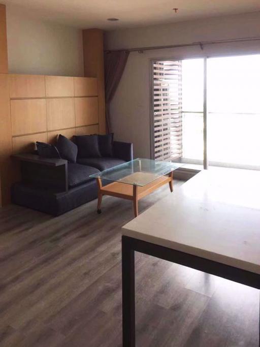 2 bed Condo in Centric Sathorn - Saint Louis Yan Nawa Sub District C016641