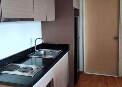 2 bed Condo in Issara@42 Sukhumvit Phra Khanong Sub District C016637