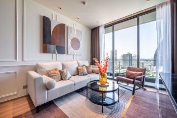 2 bed Condo in BEATNIQ Sukhumvit 32 Khlongtan Sub District C016630