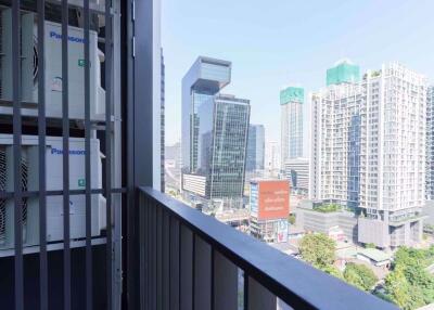 2 bed Condo in LIFE Asoke - Rama 9 Makkasan Sub District C016626