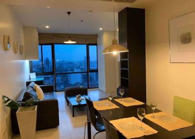 2 bed Condo in Noble Reflex Samsennai Sub District C016621