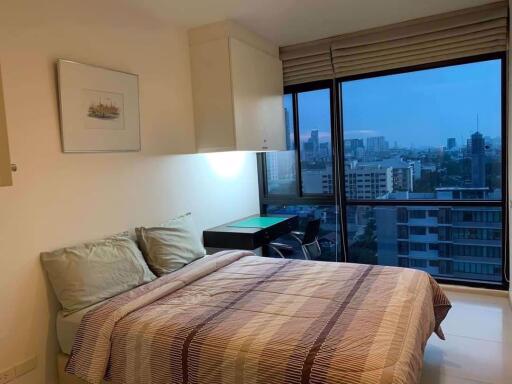 2 bed Condo in Noble Reflex Samsennai Sub District C016621