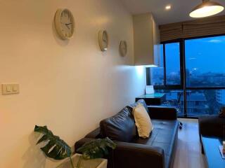 2 bed Condo in Noble Reflex Samsennai Sub District C016621