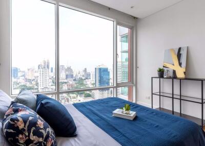 2 bed Condo in Fullerton Sukhumvit Khlongtoei Sub District C016618