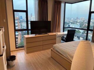 2 bed Condo in RHYTHM Ekkamai Khlong Tan Nuea Sub District C016612