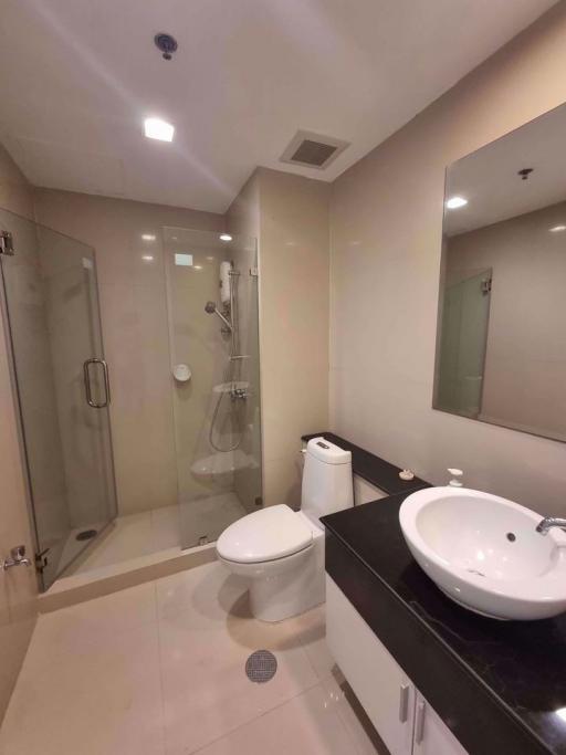 1 bed Condo in Nusasiri Grand Phra Khanong Sub District C016601