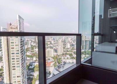 2 bed Condo in The Lumpini 24 Khlongtan Sub District C016548