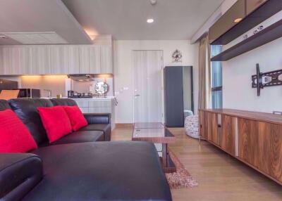 2 bed Condo in The Lumpini 24 Khlongtan Sub District C016548