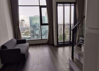 1 bed Duplex in KnightsBridge Space Ratchayothin Chatuchak Sub District D016512