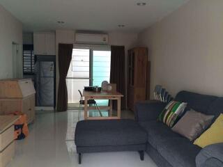 3 bed House in Baan Klang Muang Rama 9 Saphansung Sub District H016498