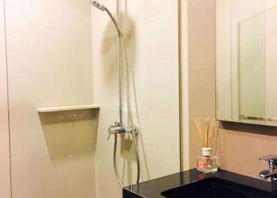 1 bed Condo in Edge Sukhumvit 23 Khlong Toei Nuea Sub District C016496