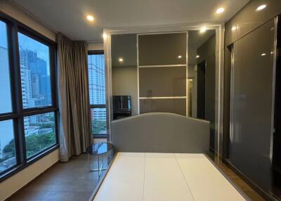 2 bed Condo in Ideo Q Siam - Ratchathewi Thanonphayathai Sub District C016470