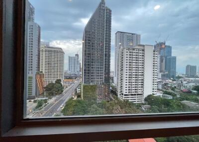 2 bed Condo in Ideo Q Siam - Ratchathewi Thanonphayathai Sub District C016470