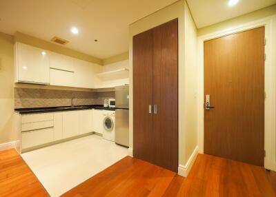 1 bed Condo in Bright Sukhumvit 24 Khlongtan Sub District C016467