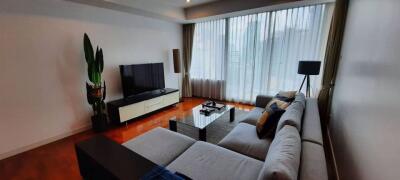 2 bed Condo in Baan Siri 24 Khlongtan Sub District C016462