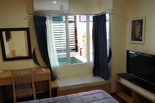 1 bed Condo in The Next Sukhumvit 52 Bangchak Sub District C016448