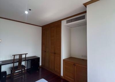 1 bed Condo in Baan Chao Praya Khlong San Sub District C016440