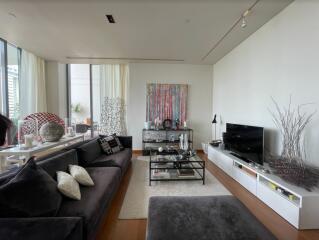 3 bed Penthouse in The Sukhothai Residences Thungmahamek Sub District P016418