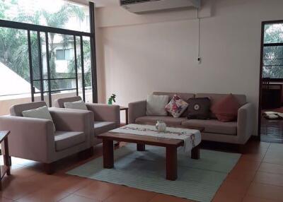 2 bed Condo in City Nest Khlong Tan Nuea Sub District C016415