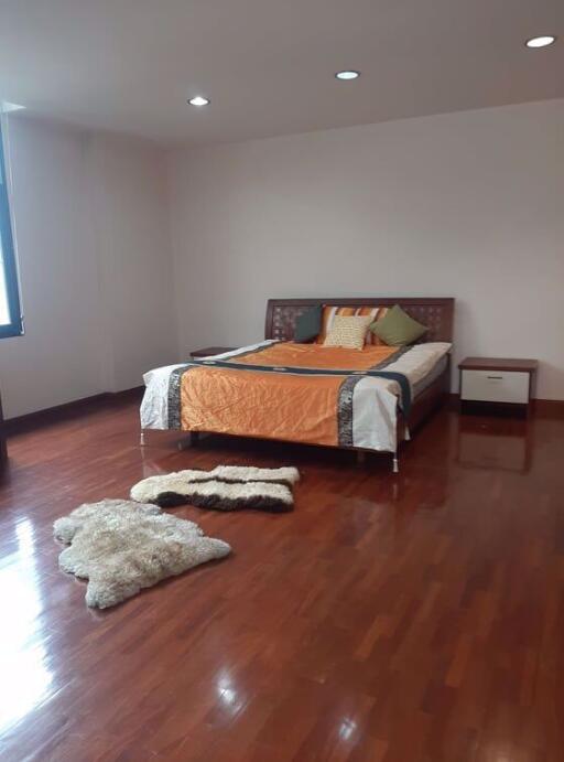 2 bed Condo in City Nest Khlong Tan Nuea Sub District C016415