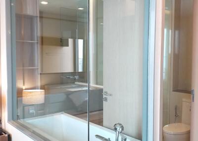 1 bed Condo in The ESSE Asoke Khlong Toei Nuea Sub District C016412