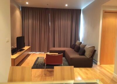 2 bed Condo in Millennium Residence Khlongtoei Sub District C016398