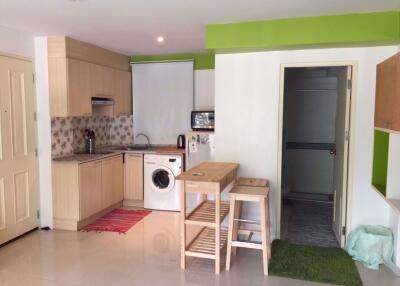 2 bed Condo in Plus 38 Phra Khanong Sub District C016396