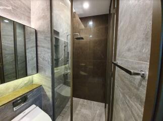 1 bed Condo in The ESSE Sukhumvit 36 Khlongtan Sub District C016381