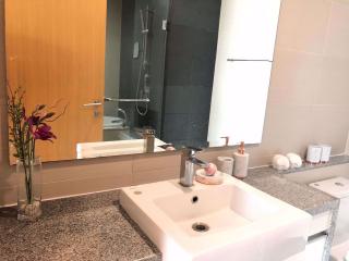 1 bed Condo in Millennium Residence Khlongtoei Sub District C016371