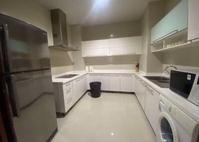 3 bed Condo in Sukhumvit City Resort Khlong Toei Nuea Sub District C016367