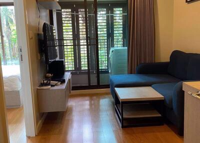 1 bed Condo in Condolette Dwell Sukhumvit 26 Khlongtan Sub District C016357