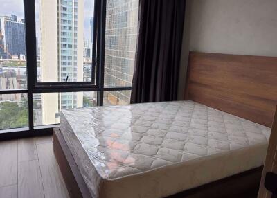 2 bed Condo in The Lofts Asoke Khlong Toei Nuea Sub District C016354