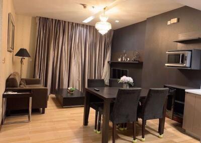 2 bed Condo in Siri at Sukhumvit Phra Khanong Sub District C016339