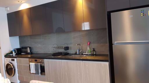 2 bed Condo in The Lofts Asoke Khlong Toei Nuea Sub District C016331