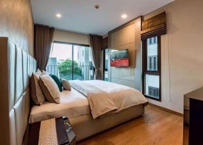 2 bed Condo in Condolette Dwell Sukhumvit 26 Khlongtan Sub District C016326