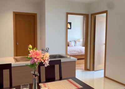 1 bed Condo in The Emporio Place Khlongtan Sub District C016313